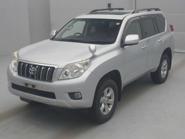 TOYOTA LAND CRUISER PRADO 2013