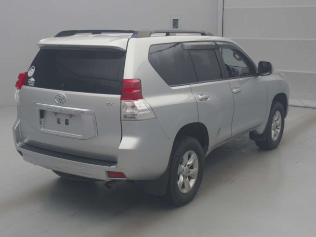 TOYOTA LAND CRUISER PRADO 2013