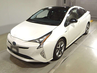 TOYOTA PRIUS 2018