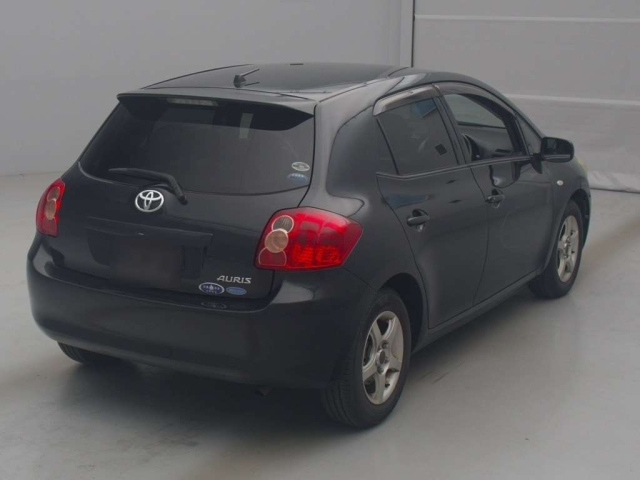TOYOTA AURIS 2008
