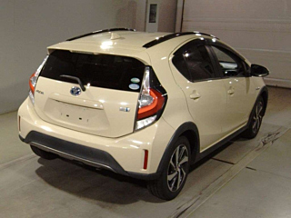 TOYOTA AQUA 2018