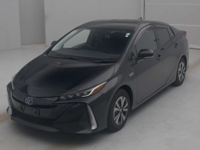 TOYOTA PRIUS PHV 2019