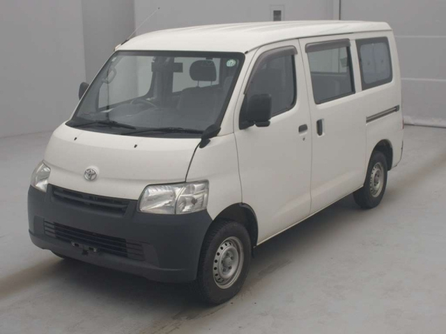 TOYOTA LITE ACE VAN 2020
