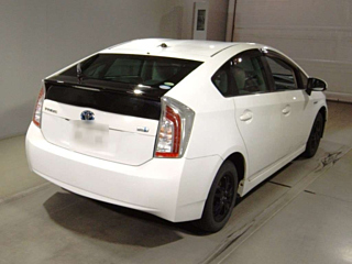 TOYOTA PRIUS 2012