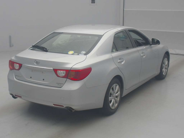 TOYOTA MARK X 2012