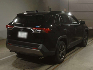 TOYOTA RAV4 2024