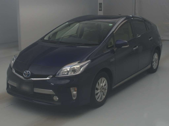 TOYOTA PRIUS PHV 2015