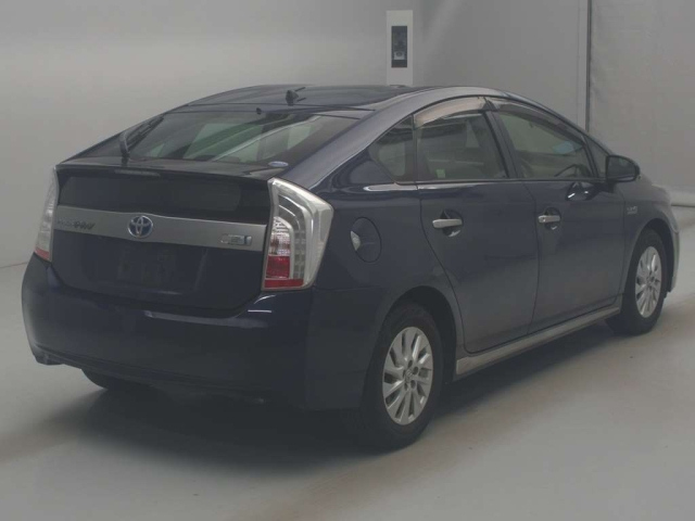 TOYOTA PRIUS PHV 2015