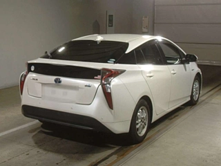 TOYOTA PRIUS 2018