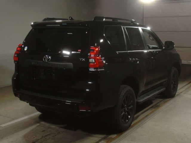 TOYOTA LAND CRUISER PRADO 2023