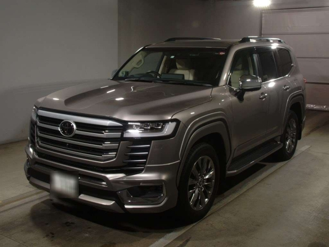 TOYOTA LAND CRUISER 2023