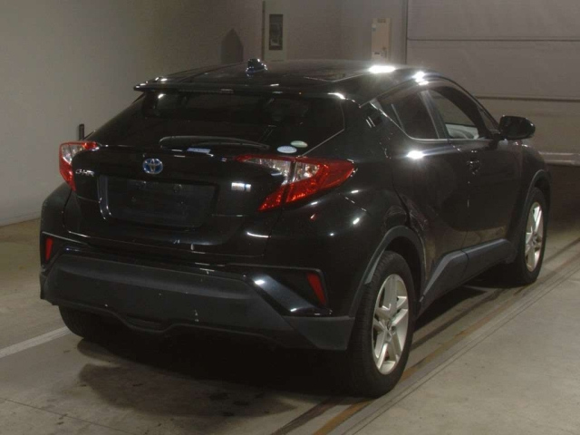 TOYOTA C-HR 2019
