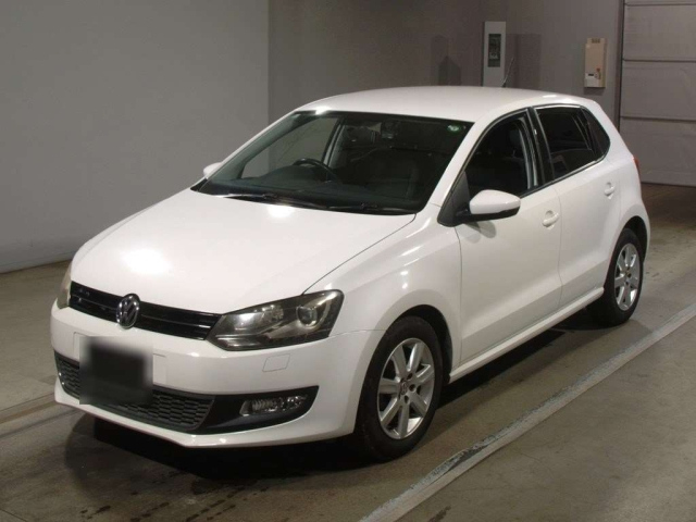 VOLKSWAGEN POLO 2013