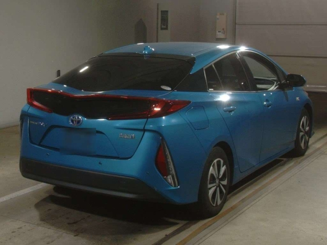 TOYOTA PRIUS PHV 2019