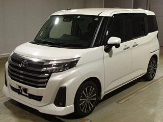TOYOTA ROOMY 2022
