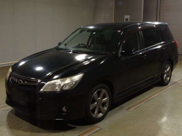 SUBARU EXIGA 2012