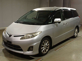 TOYOTA ESTIMA 2010