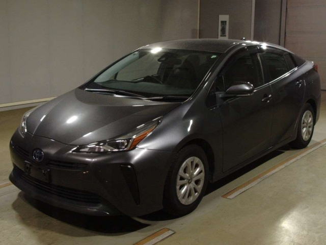 TOYOTA PRIUS 2021