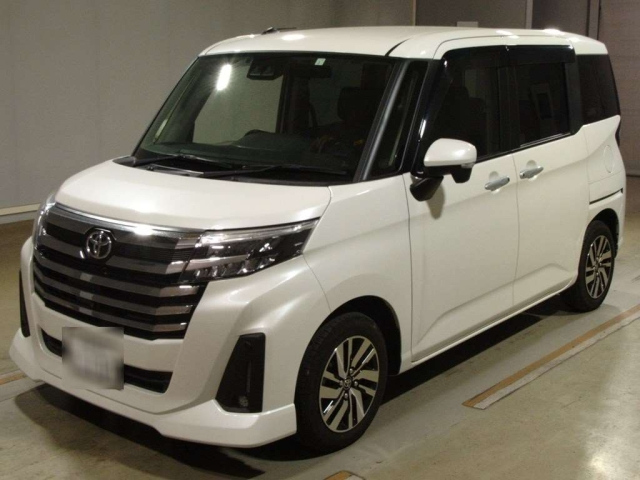 TOYOTA ROOMY 2023