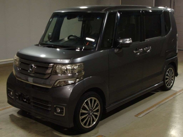 HONDA N BOX 2015
