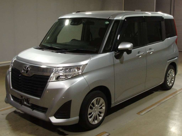 TOYOTA ROOMY 2019
