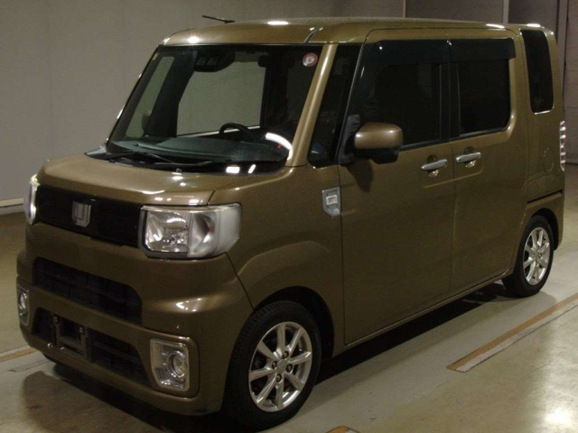 DAIHATSU WAKE 2018