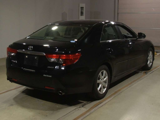 TOYOTA MARK X 2013