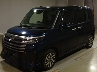 TOYOTA ROOMY 2022