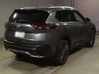 NISSAN X-TRAIL 2025