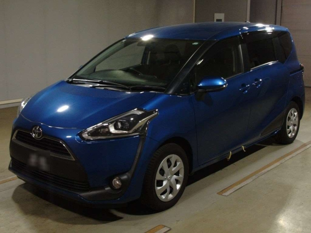 TOYOTA SIENTA 2016