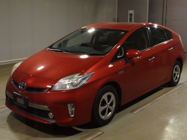 TOYOTA PRIUS PHV 2013