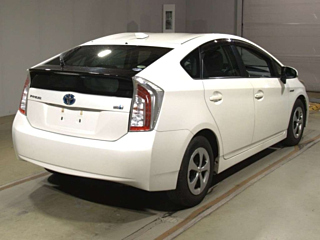 TOYOTA PRIUS 2012