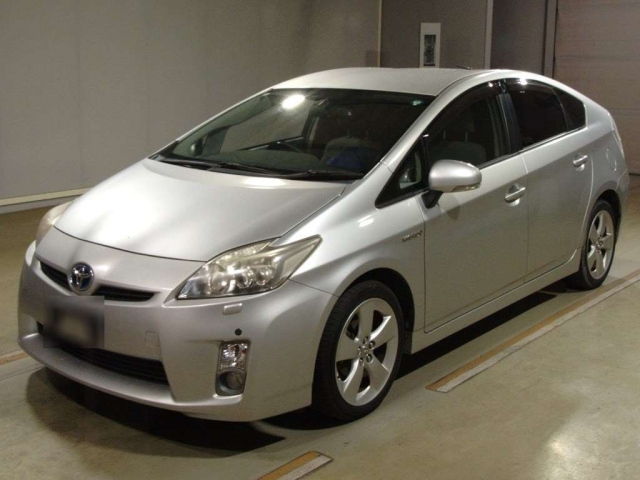 TOYOTA PRIUS 2010