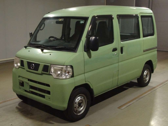 NISSAN CLIPPER VAN 2013