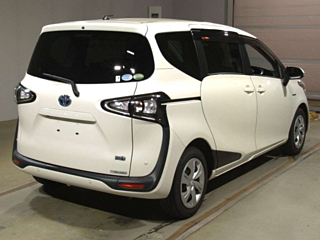 TOYOTA SIENTA 2019