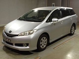 TOYOTA WISH 2012