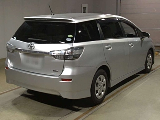 TOYOTA WISH 2012