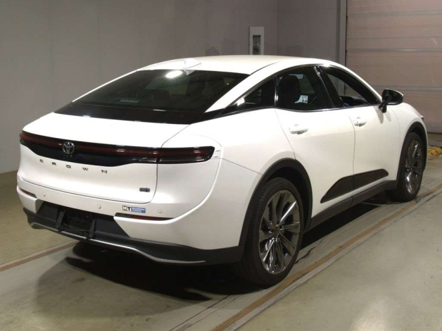 TOYOTA CROWN CROSSOVER 2022