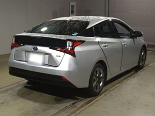 TOYOTA PRIUS 2019