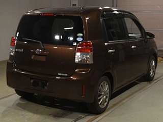 TOYOTA SPADE 2013