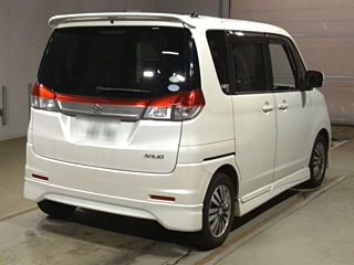 SUZUKI SOLIO 2011