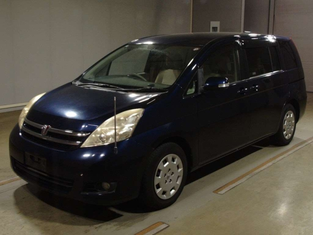 TOYOTA ISIS 2010