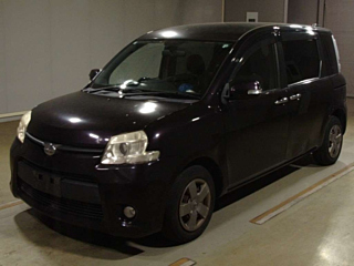 TOYOTA SIENTA 2011