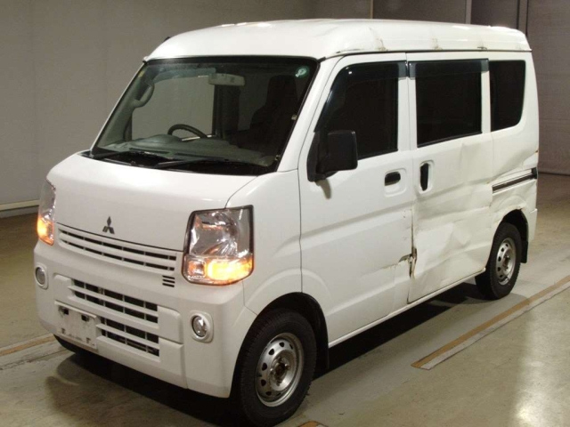MITSUBISHI MINICAB VAN 2019