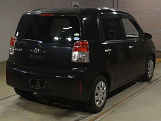 TOYOTA SPADE 2012