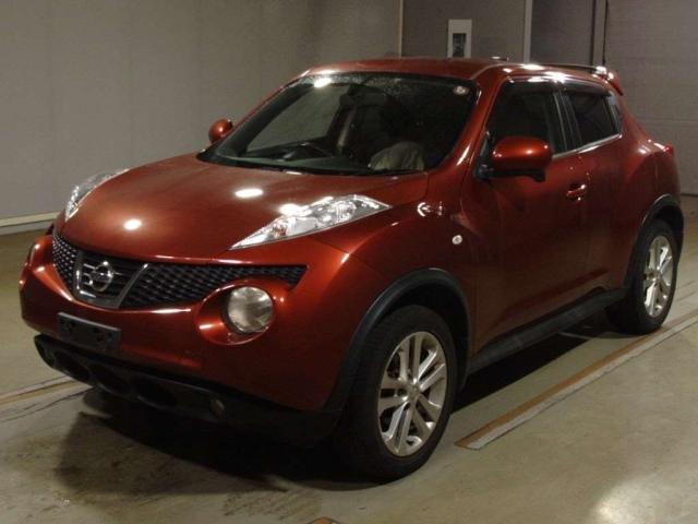 NISSAN JUKE 2010