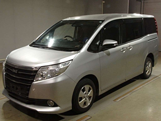 TOYOTA NOAH 2017