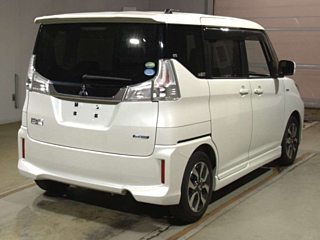 MITSUBISHI DELICA D2 2017