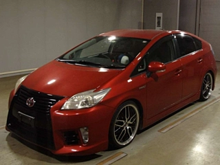 TOYOTA PRIUS 2011