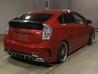 TOYOTA PRIUS 2011